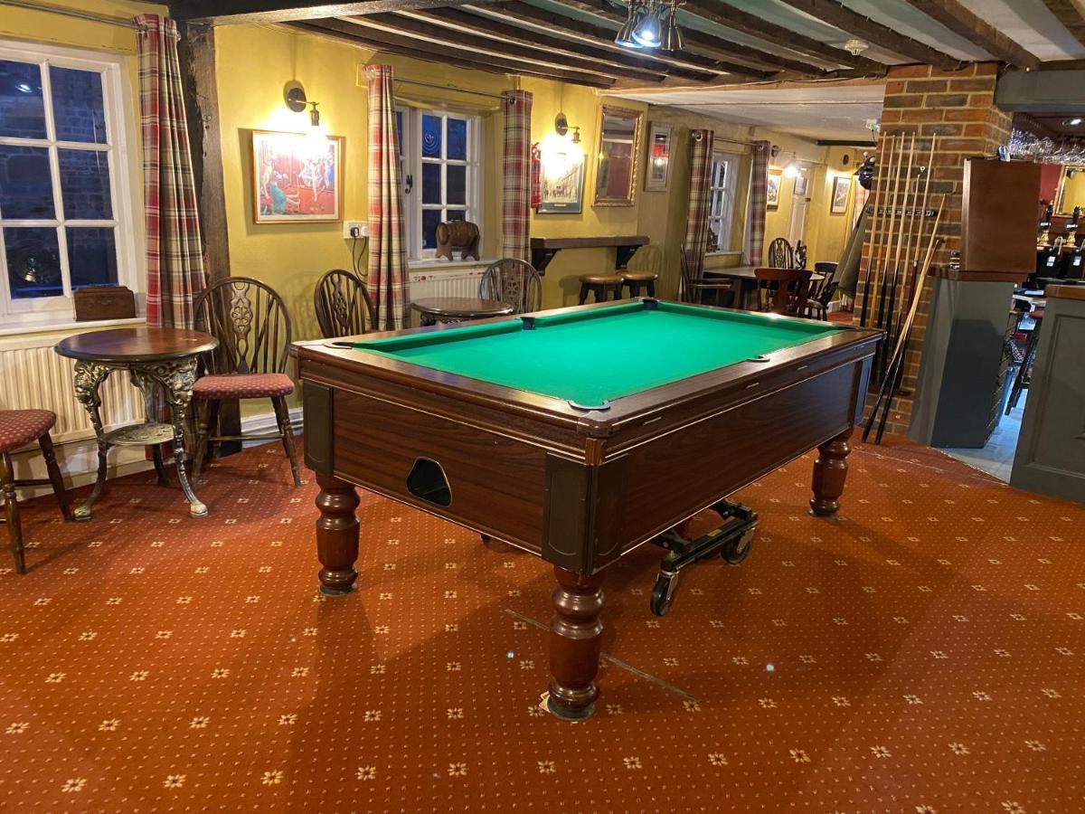 Отель The Carriers Arms Codford St Mary Экстерьер фото