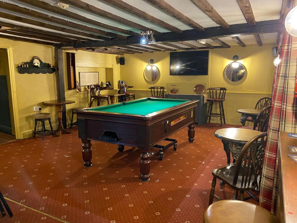 Отель The Carriers Arms Codford St Mary Экстерьер фото